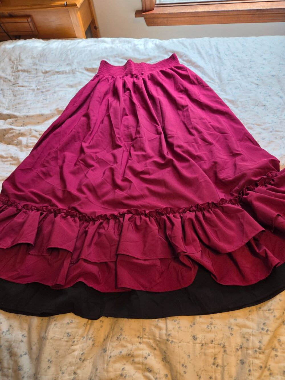 Women's Ruffled Hem Maxi Skirt - DEEP BURGUNDY W RUFFLED VICTORIAN STYLE M-L - Picture 10 of 10